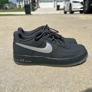 Nike Black and Silver Athletic Shoes